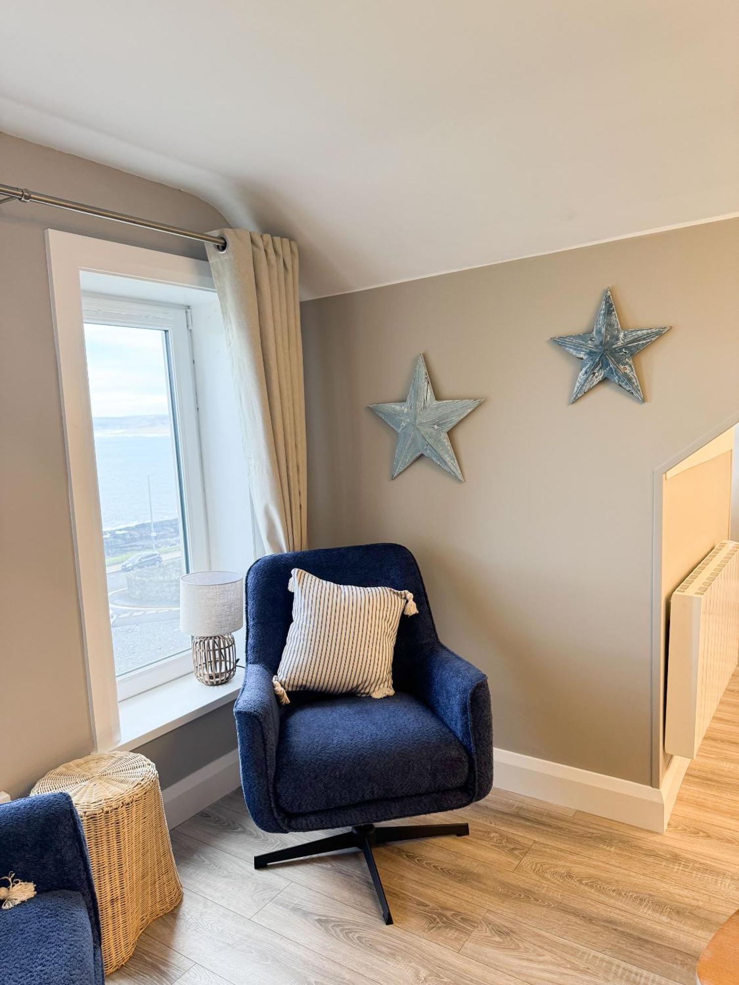 No 6 Lansdowne Apartment Portrush Bilik gambar